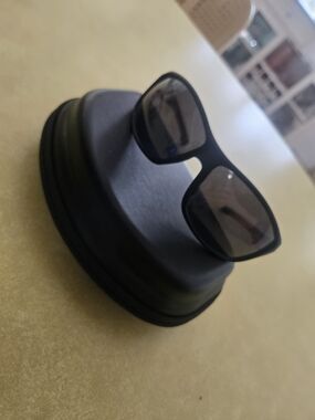Foster Grant Black Rectangular Sunglasses